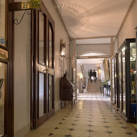 فندق De Guise Vieille نانسي