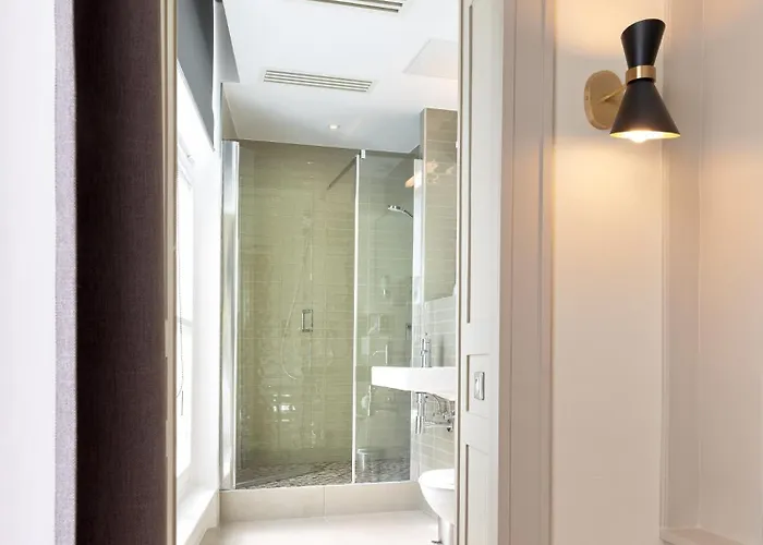 Отель De Guise Vieille 3*