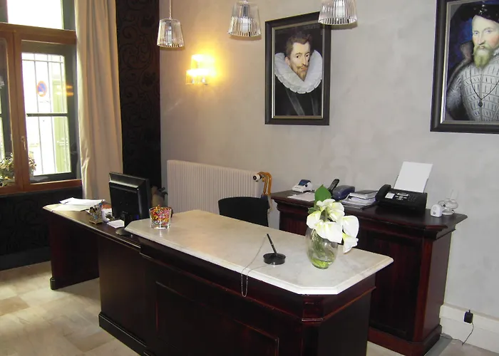 De Guise Vieille Отель Нанси