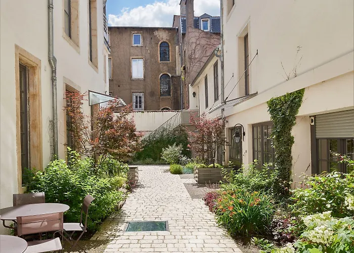 Отель De Guise Vieille