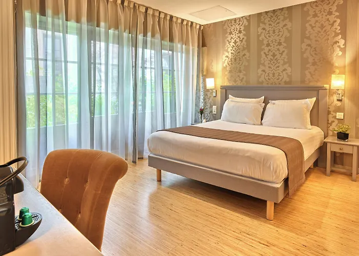 De Guise Vieille Отель Нанси