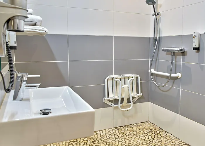 Отель De Guise Vieille 3*