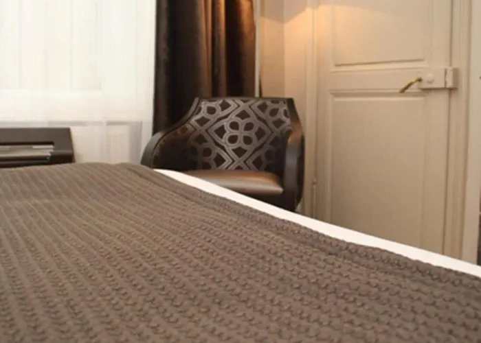 De Guise Vieille Отель Нанси