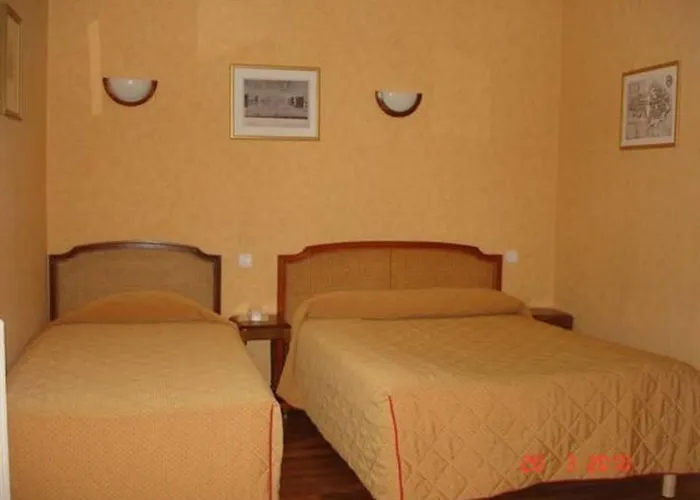 Hotel De Guise Vieille 3*